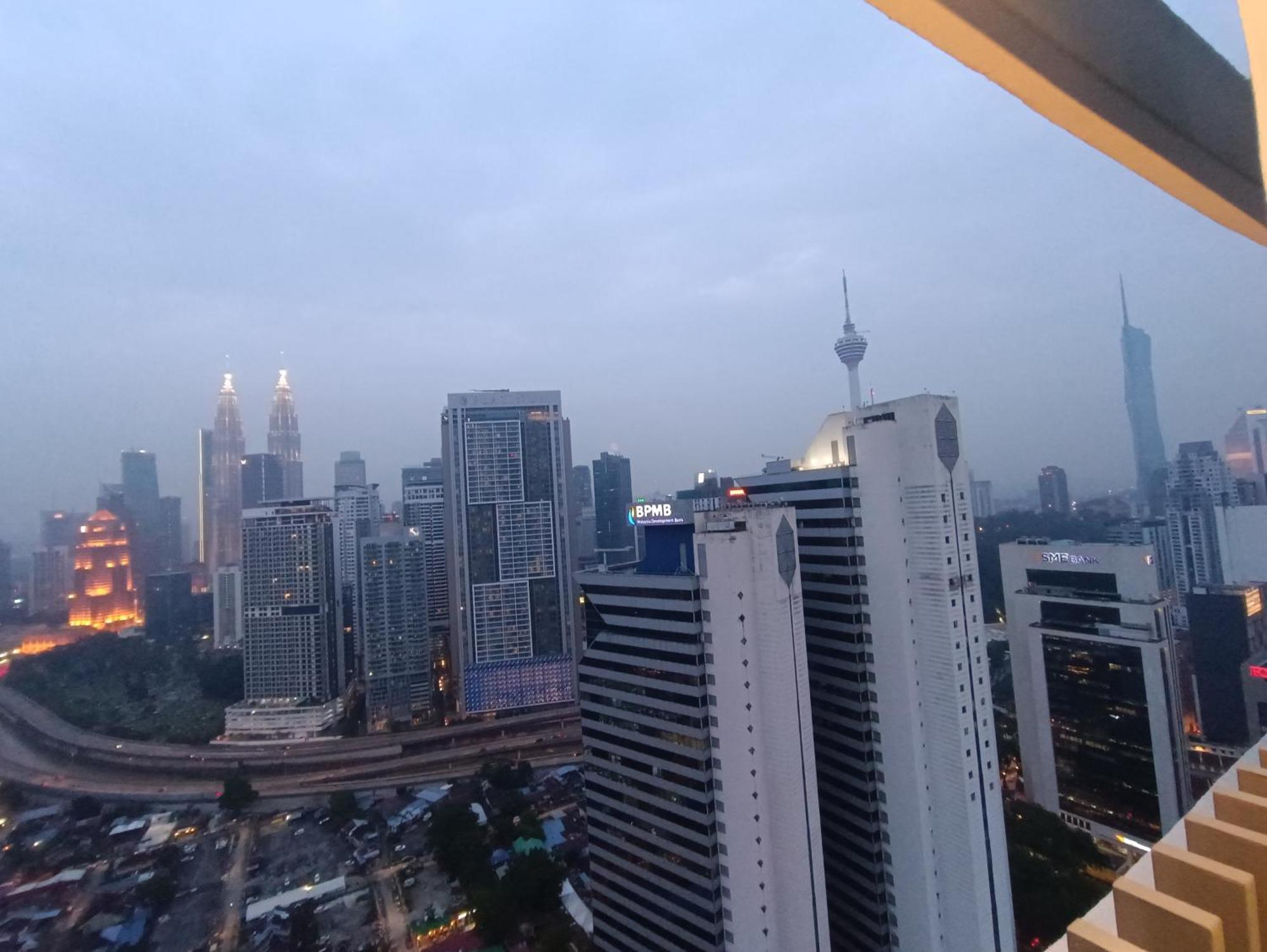 Apartament Cl 27A Insta Klcc View & Infinity Pool View Kuala Lumpur Zewnętrze zdjęcie
