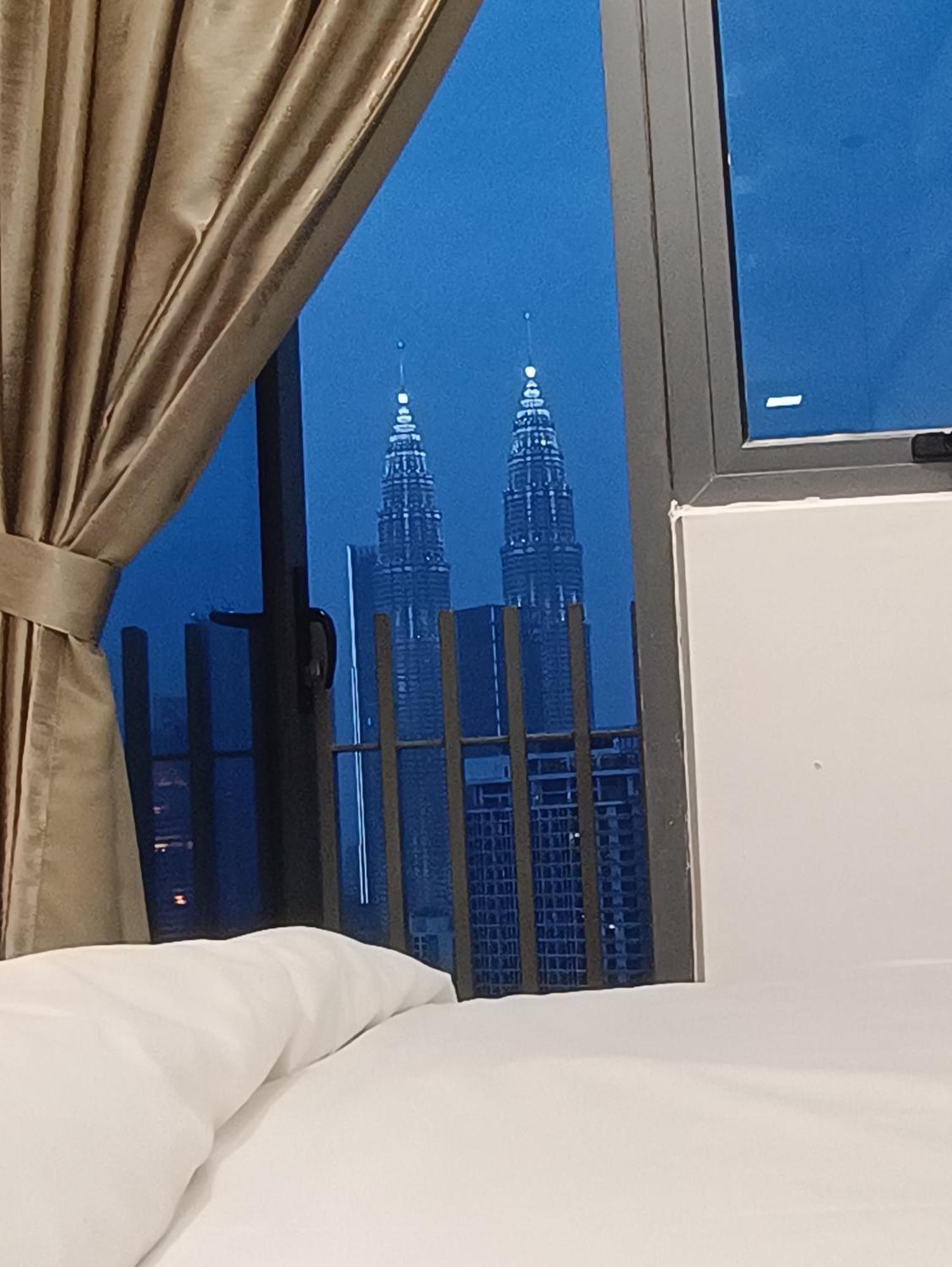 Apartament Cl 27A Insta Klcc View & Infinity Pool View Kuala Lumpur Zewnętrze zdjęcie